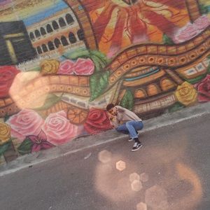 Meet your Posher, Momohamed